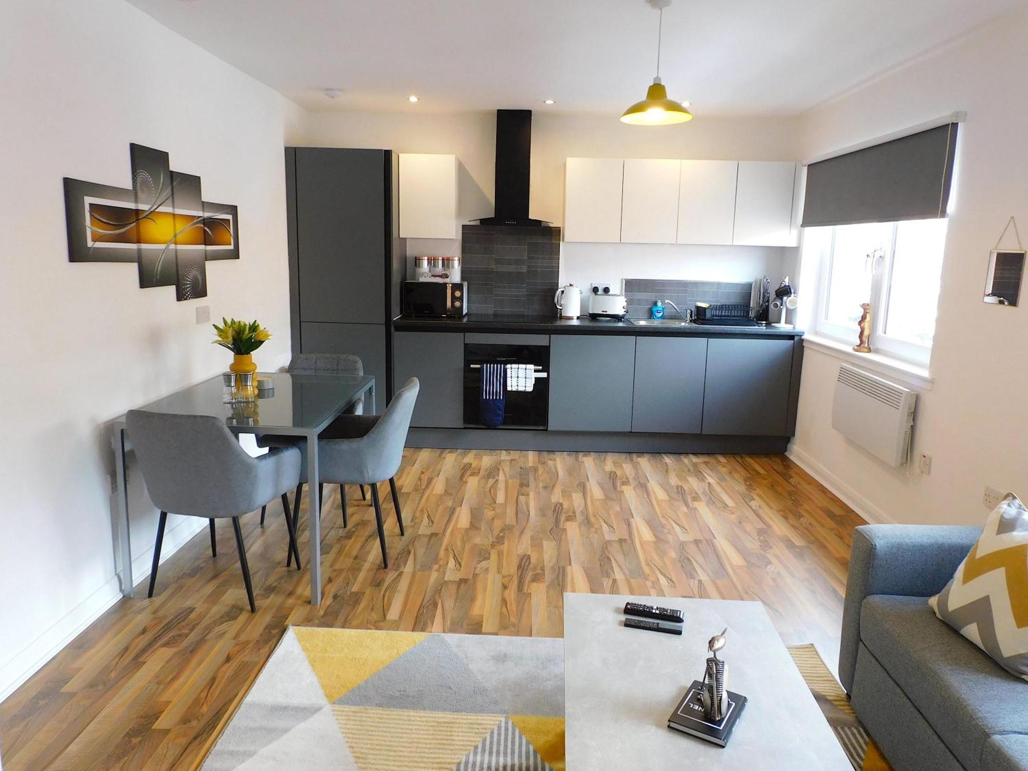 Newly Refurbished 1 Bed Apt In Hamilton Close To Station And Local Amenities Exterior foto