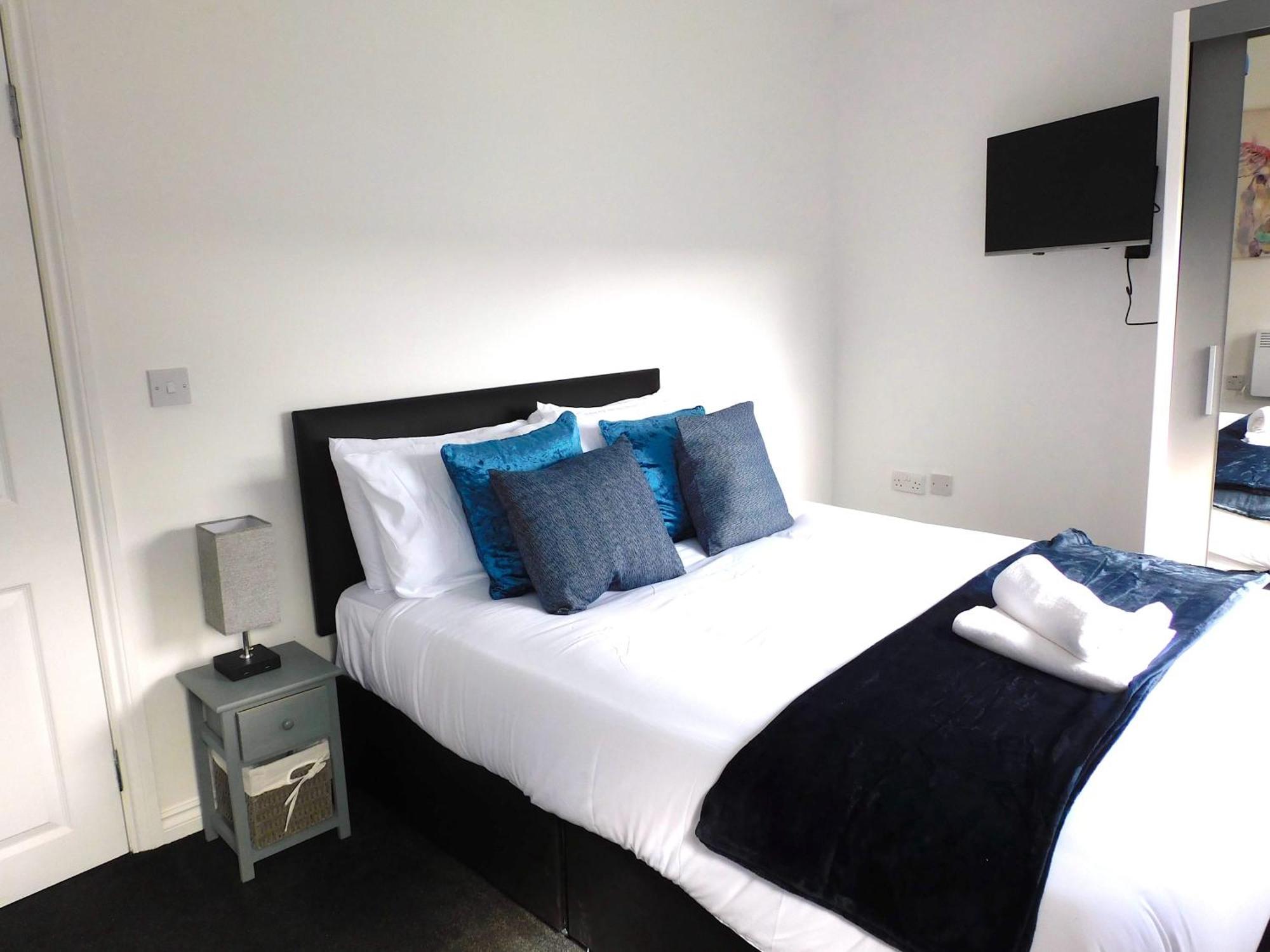 Newly Refurbished 1 Bed Apt In Hamilton Close To Station And Local Amenities Exterior foto